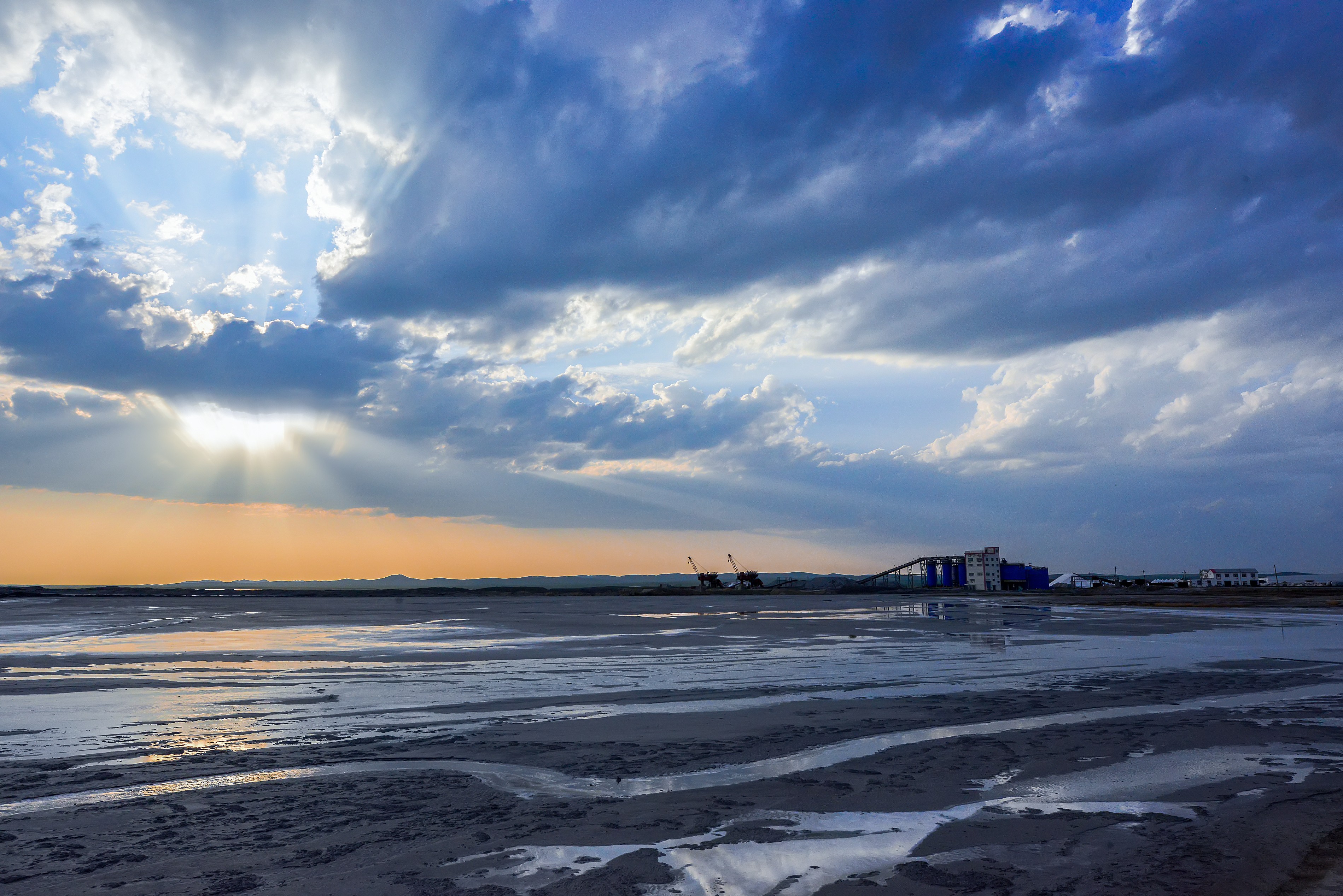 內(nèi)蒙古額吉淖爾制鹽有限公司2024年度原生鹽采掘服務(wù)采購(gòu)項(xiàng)目【網(wǎng)上競(jìng)價(jià)】